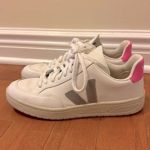 Veja sneakers